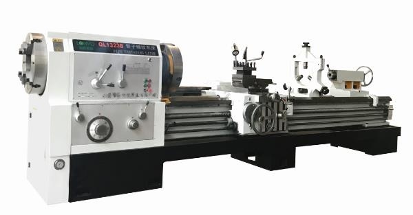 Horizontale Drehbank-Oberflächenrauigkeits-Metallrohrgewinde-Maschine Cnc-QL1320 1
