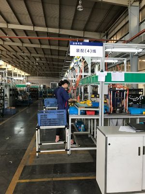 DIY-Art Mini Circular Saw Cordless Metal, der kundengerechte Farbe schneidet