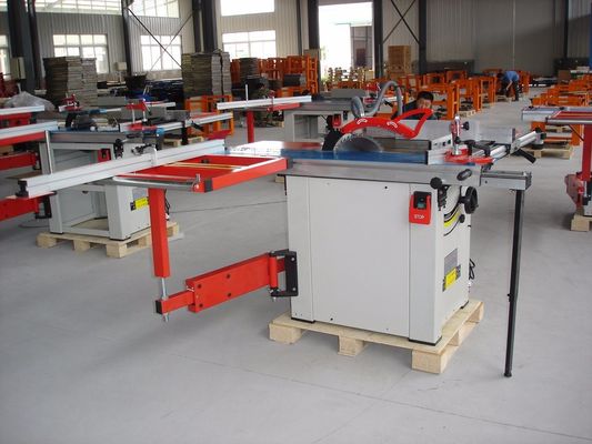 3000W, das Ausrüstungs-Vertrags-hölzerne Schneider-Tabellen-Säge-Maschine schneiden schiebt