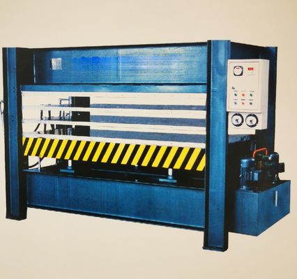 Hydraulische kühle Presse-Maschine