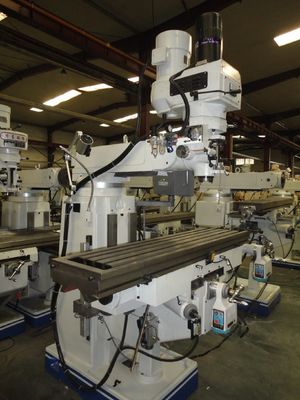 Freitragende Struktur-Drehkopf-Bohrmaschine CNC-Universalität