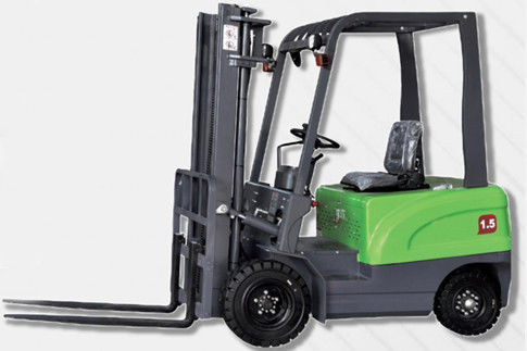 Bauprojekt Lagerung und Transport Elektrischer Gabelstapler